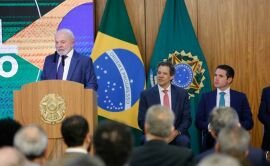 Imagem da notícia Medida provisória libera crédito de R$ 30 bi para empresas prejudicadas pelas tarifas dos EUA